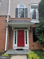 748 MOORE AVE, Bryn Mawr, PA 19010