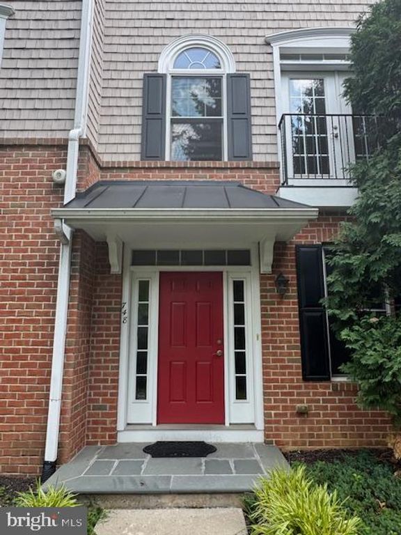 748 MOORE AVE, Bryn Mawr, PA 19010