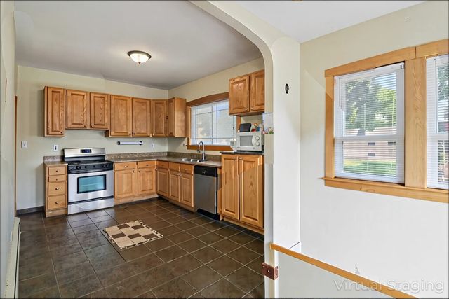 1301 Oak Park Avenue, Berwyn, IL 60402