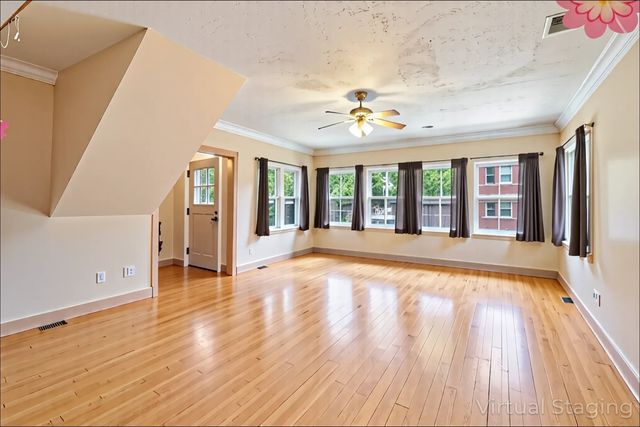 1301 Oak Park Avenue, Berwyn, IL 60402