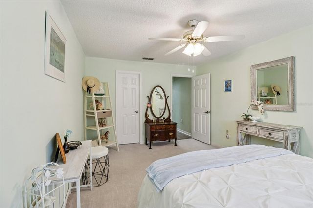 2963 SW 137TH PLACE, Ocala, FL 34473