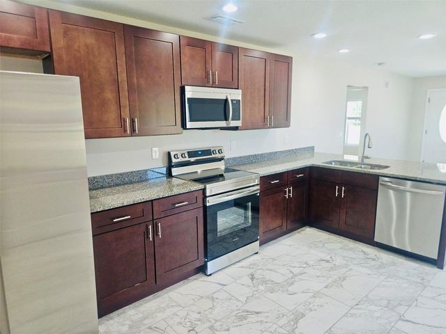 334 MOUNTAIN DRIVE, Babson Park, FL 33827