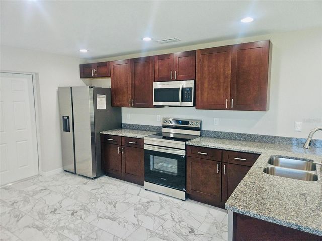 334 MOUNTAIN DRIVE, Babson Park, FL 33827