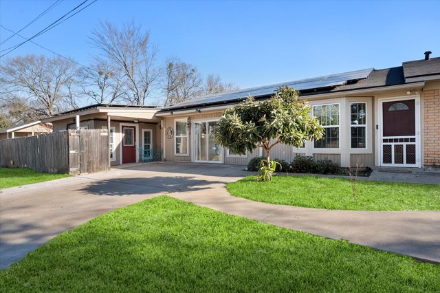 2612 W Collin Street, Corsicana, TX 75110