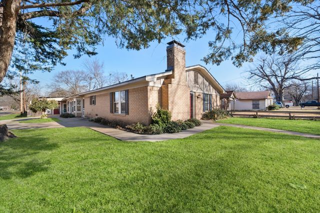 2612 W Collin Street, Corsicana, TX 75110