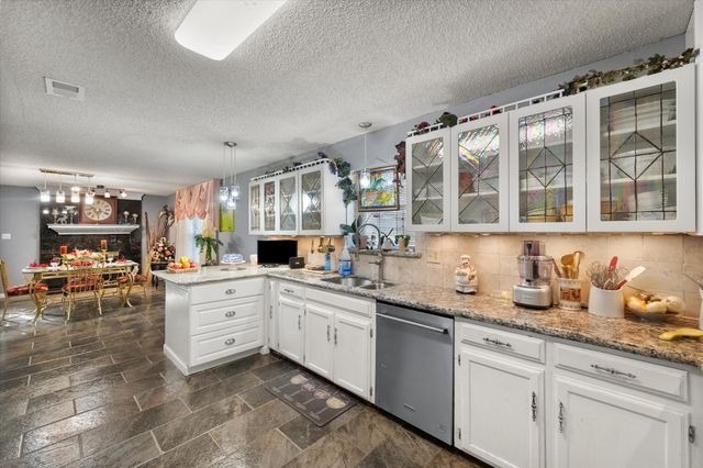 2612 W Collin Street, Corsicana, TX 75110