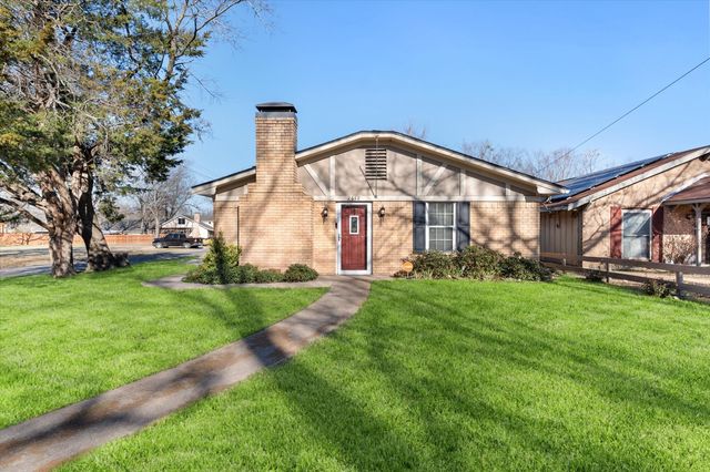2612 W Collin Street, Corsicana, TX 75110