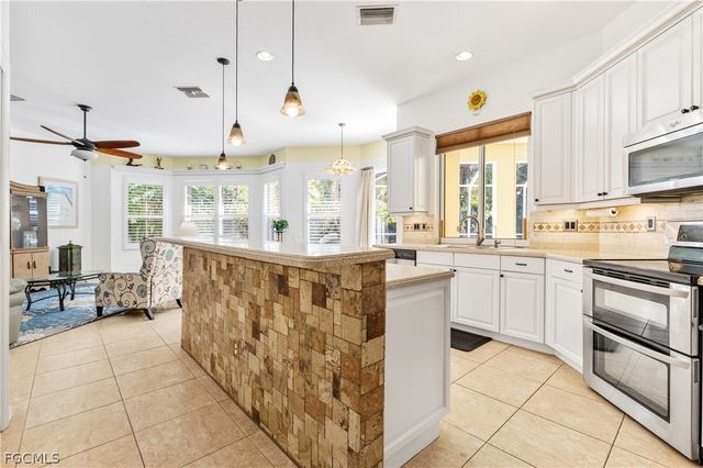 12426 Pebble Stone CT, Fort Myers, FL 33913