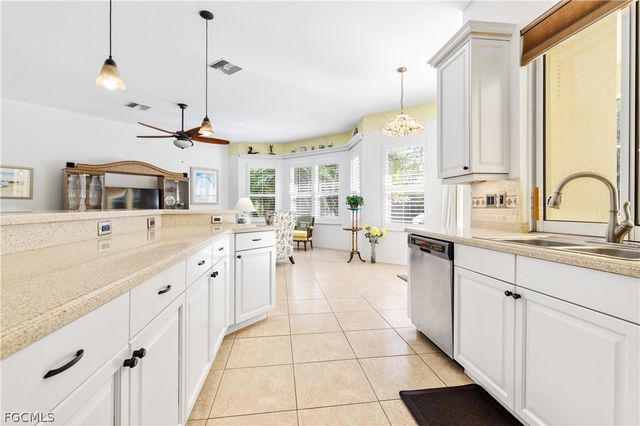 12426 Pebble Stone CT, Fort Myers, FL 33913