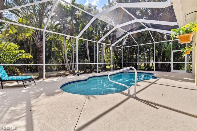 12426 Pebble Stone CT, Fort Myers, FL 33913