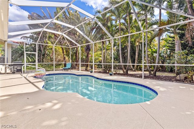 12426 Pebble Stone CT, Fort Myers, FL 33913