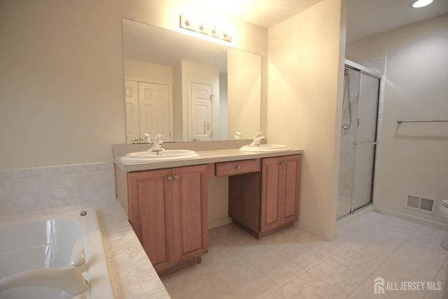 72 Truman Avenue, Montgomery, NJ 08540