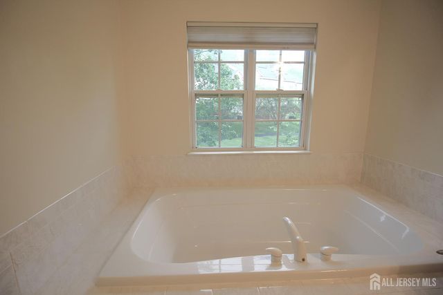 72 Truman Avenue, Montgomery, NJ 08540