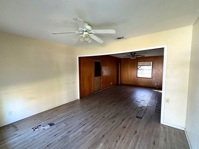 2504 Johnson Circle, Caddo Mills, TX 75135