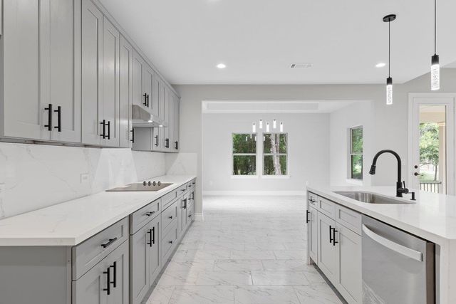 103 Haliimaile LN, Bastrop, TX 78602