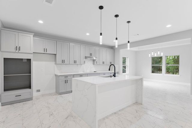 103 Haliimaile LN, Bastrop, TX 78602