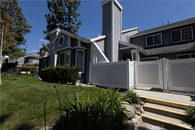 1641 Dimas Ct, Azusa, CA 91702