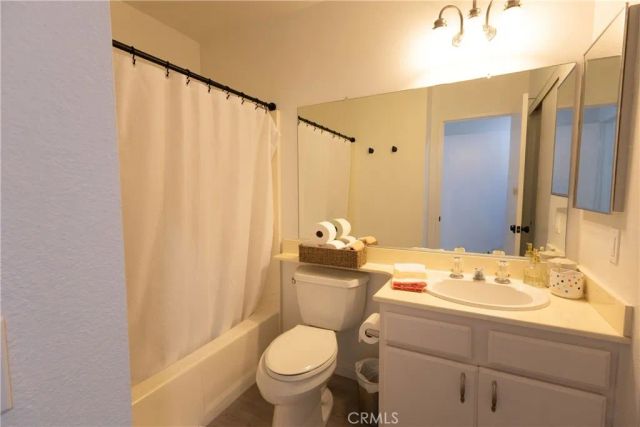 1641 Dimas Ct, Azusa, CA 91702