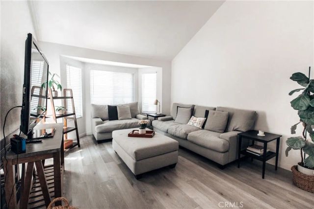 1641 Dimas Ct, Azusa, CA 91702