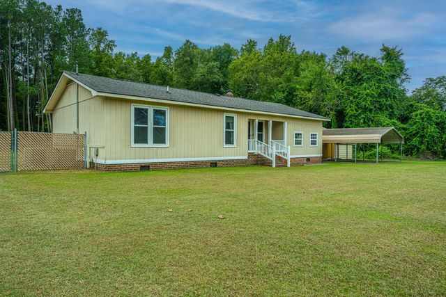 3279 Wire Road, Saint George, SC 29477