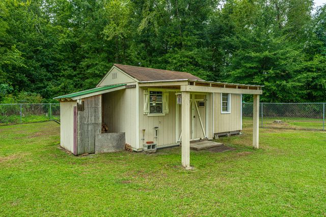 3279 Wire Road, Saint George, SC 29477