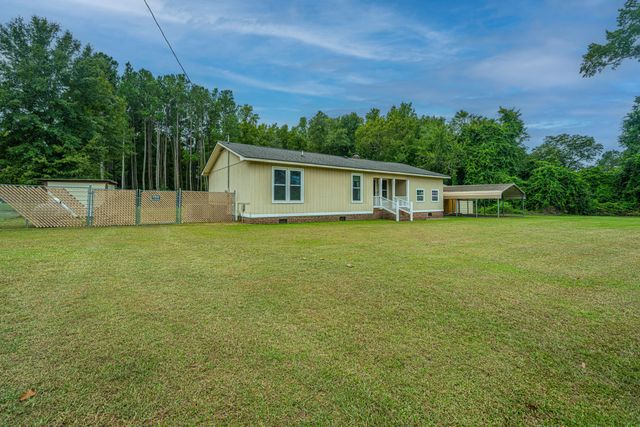 3279 Wire Road, Saint George, SC 29477