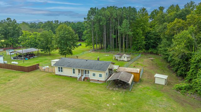 3279 Wire Road, Saint George, SC 29477