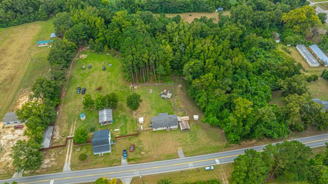 3279 Wire Road, Saint George, SC 29477