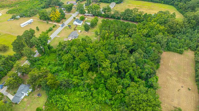 3279 Wire Road, Saint George, SC 29477