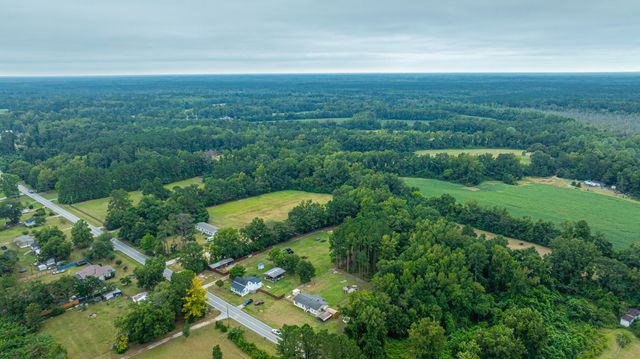 3279 Wire Road, Saint George, SC 29477