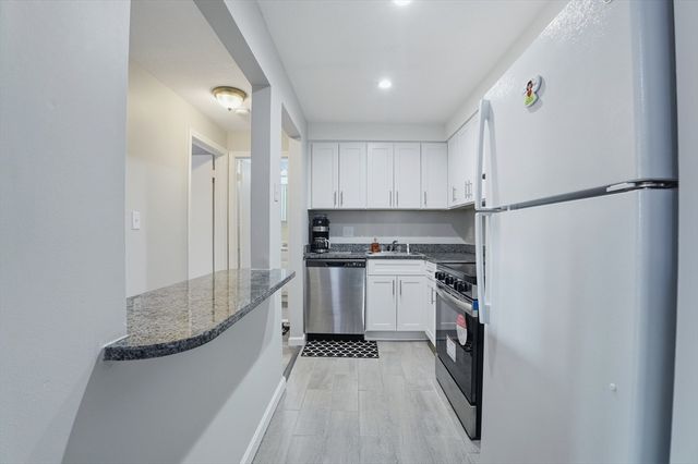 180 Main Street B34, Bridgewater, MA 02324