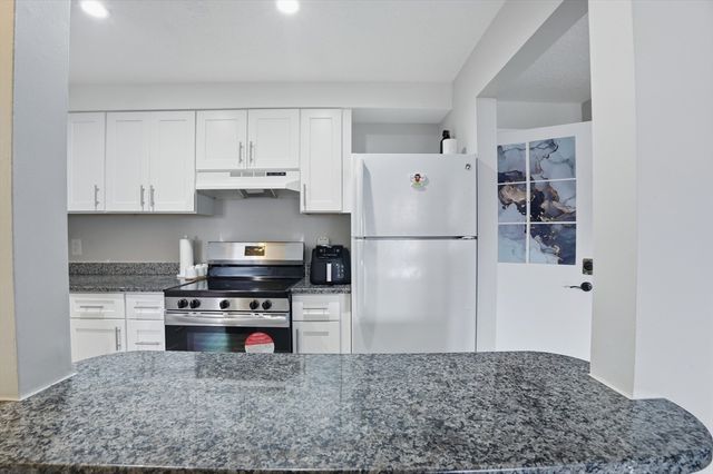 180 Main Street B34, Bridgewater, MA 02324
