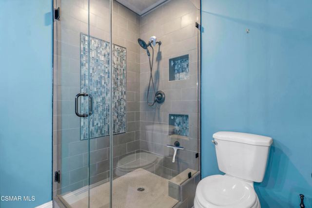 4720 Park Granada 212, Calabasas, CA 91302