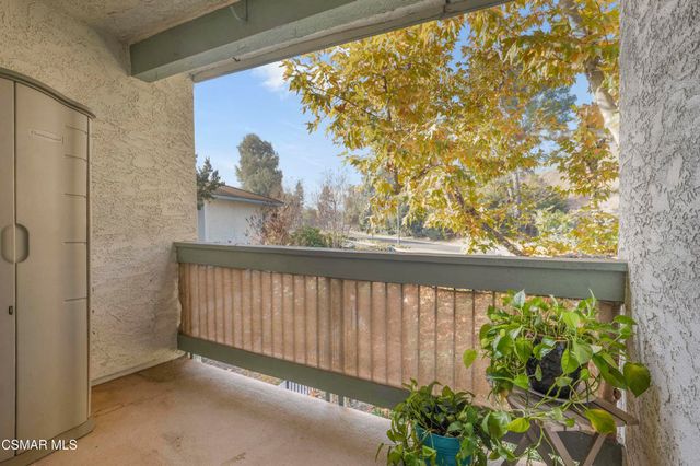 4720 Park Granada 212, Calabasas, CA 91302