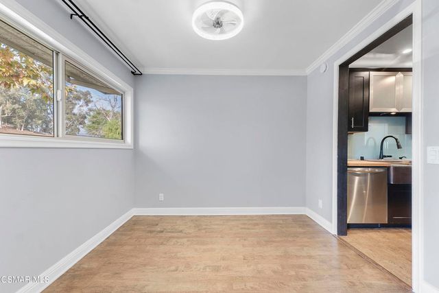 4720 Park Granada 212, Calabasas, CA 91302