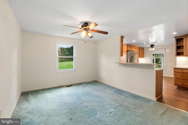 8339 TALLY HO RD, Lutherville Timonium, MD 21093