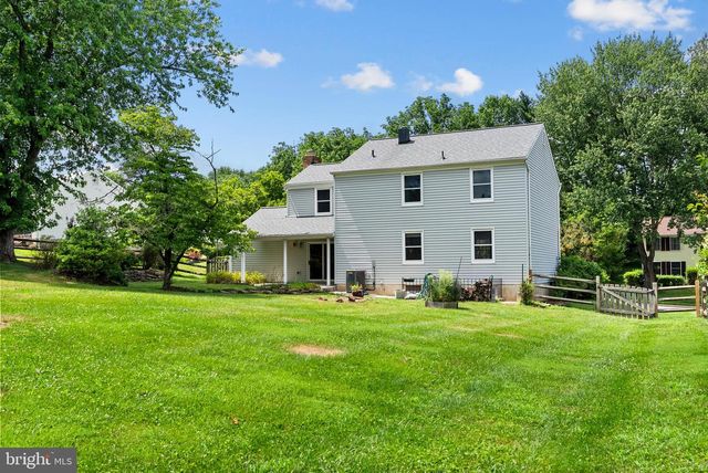 8339 TALLY HO RD, Lutherville Timonium, MD 21093