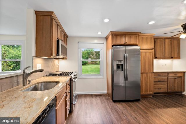 8339 TALLY HO RD, Lutherville Timonium, MD 21093