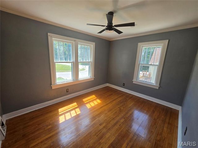 33 Glenview Drive, Belleville, IL 62223