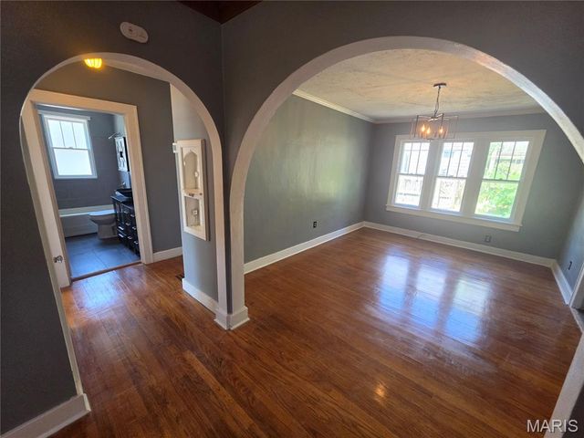 33 Glenview Drive, Belleville, IL 62223