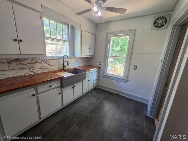 33 Glenview Drive, Belleville, IL 62223