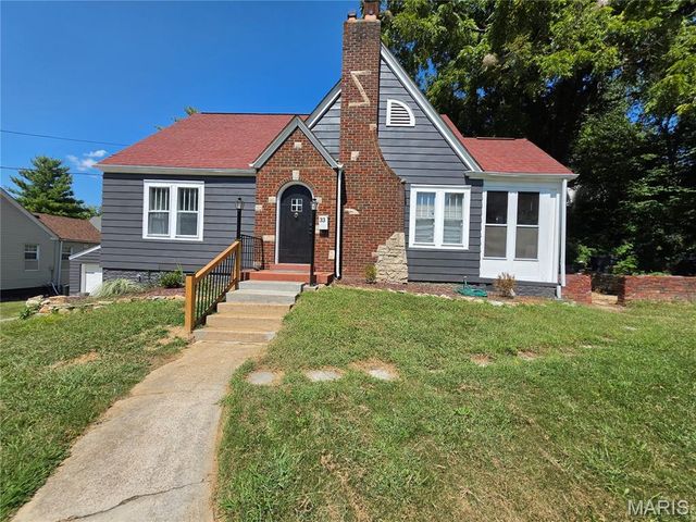33 Glenview Drive, Belleville, IL 62223