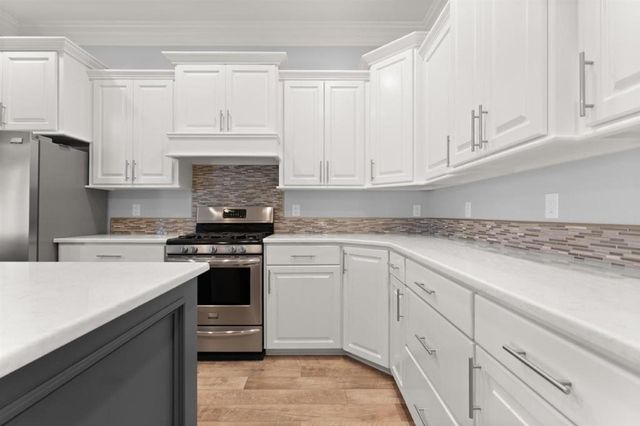 5822 Shining Way Street, Lake Charles, LA 70605