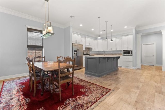 5822 Shining Way Street, Lake Charles, LA 70605