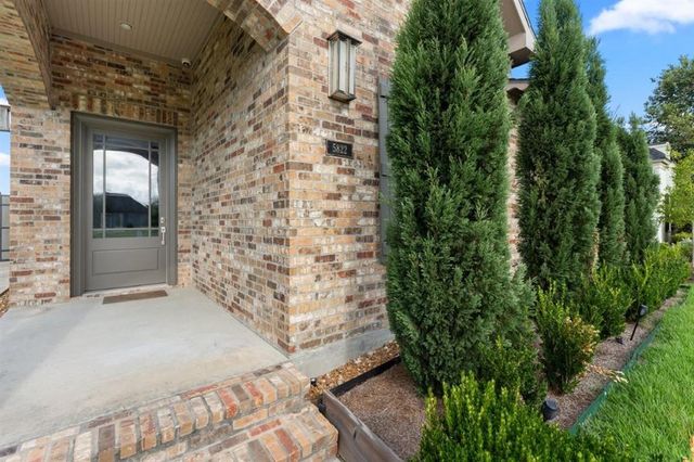 5822 Shining Way Street, Lake Charles, LA 70605