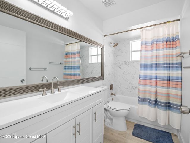 366 Haverford Lane NE, Palm Bay, FL 32907