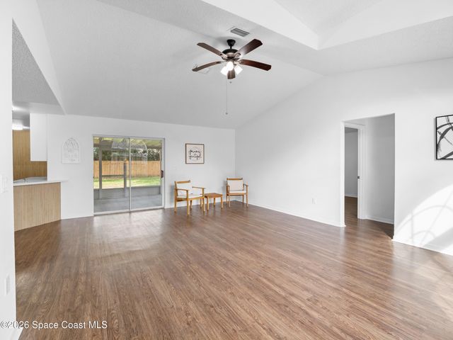 366 Haverford Lane NE, Palm Bay, FL 32907