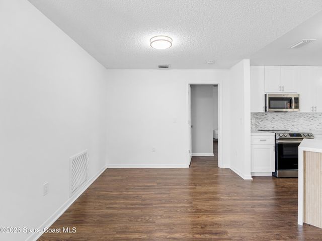 366 Haverford Lane NE, Palm Bay, FL 32907