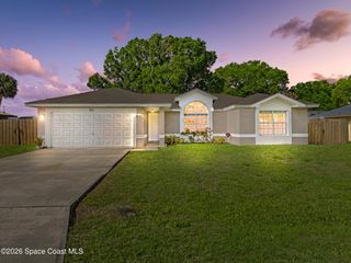 366 Haverford Lane NE, Palm Bay, FL 32907