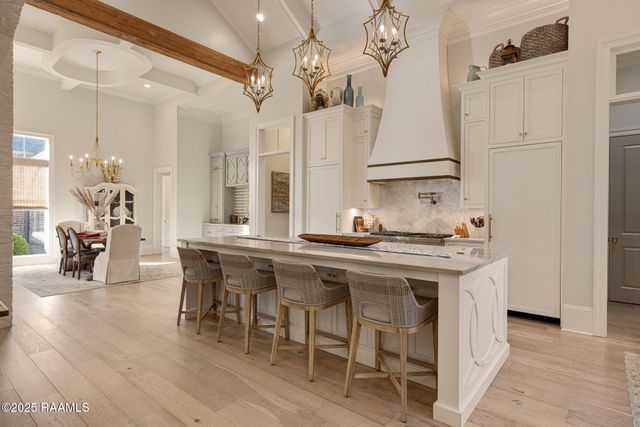 101 Kingfisher Drive, Lafayette, LA 70508